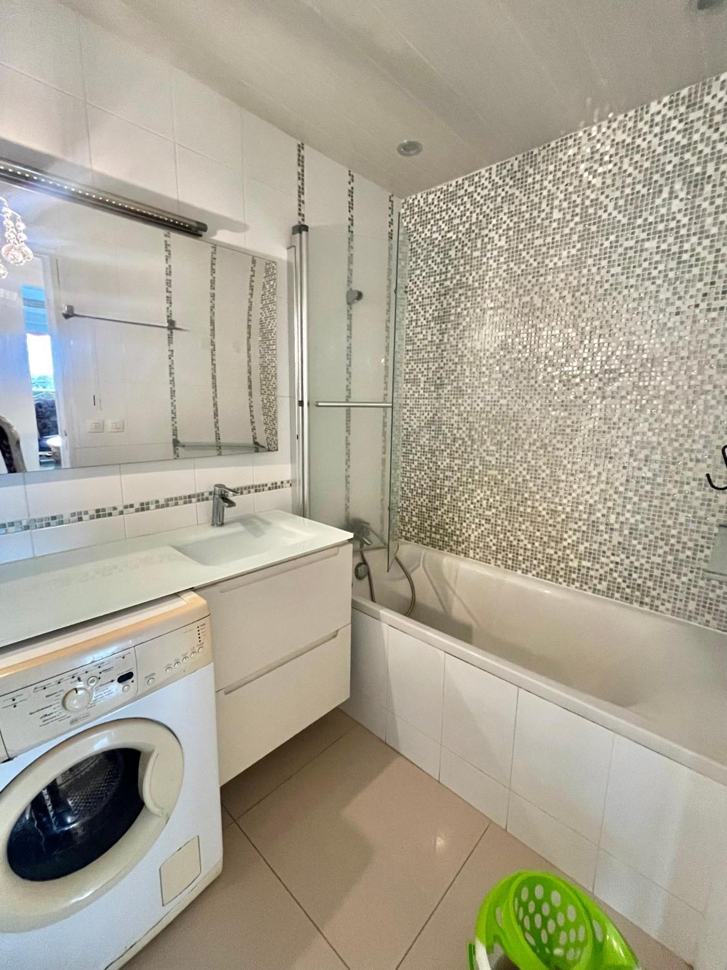 Dodo Apartment Paris